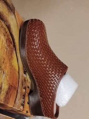 Bella Vita Brown Woven Leather Mule